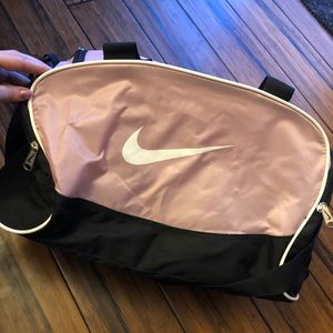 Baby pink Nike gym duffel bag